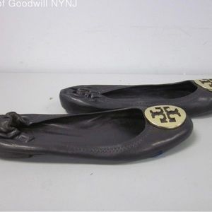 Tory Burch driving/ travel flats